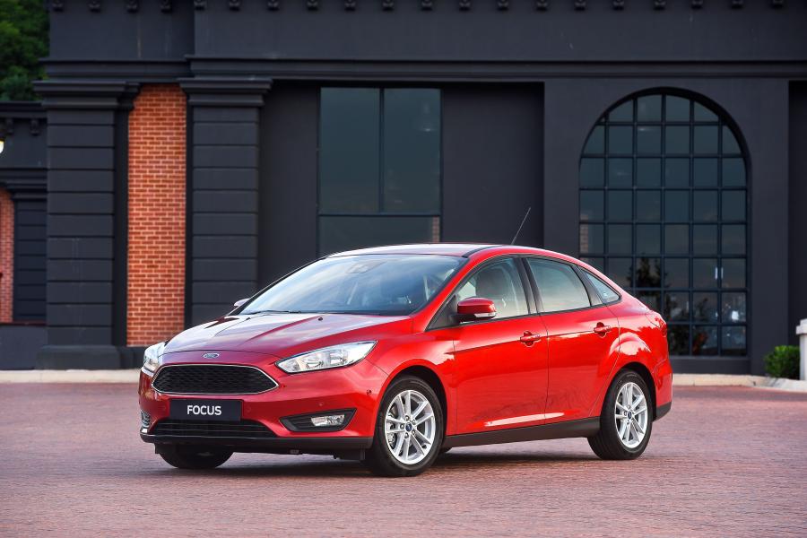  Ford Focus Sedan 2015 года  (ZA) (фото 14 из 29)